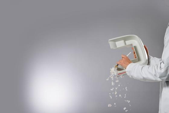 Antistatic Waste Tray (Brush Included) - Quick & Easy Cleaning in Seconds